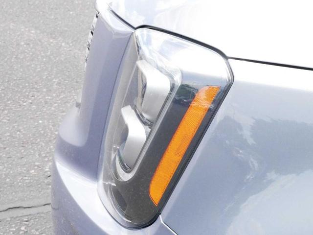 Photo of 2021 Everlasting Silver Kia Telluride