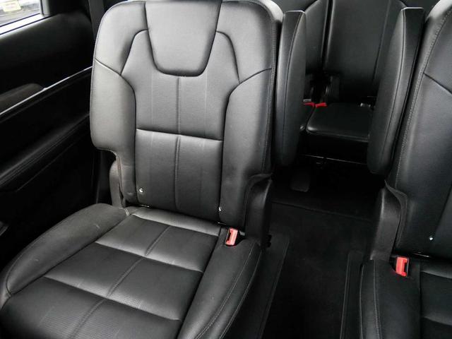 Photo of 2021 Everlasting Silver Kia Telluride
