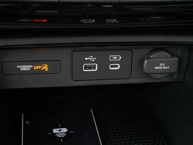 Photo of 2025 Solar Silver Metallic Honda CR-V Hybrid