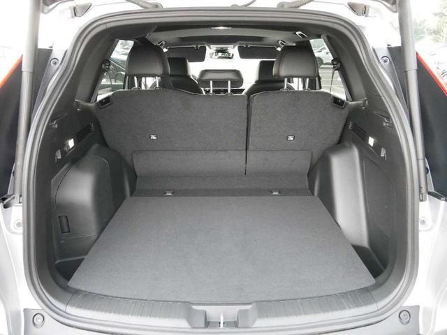 Photo of 2025 Solar Silver Metallic Honda CR-V Hybrid