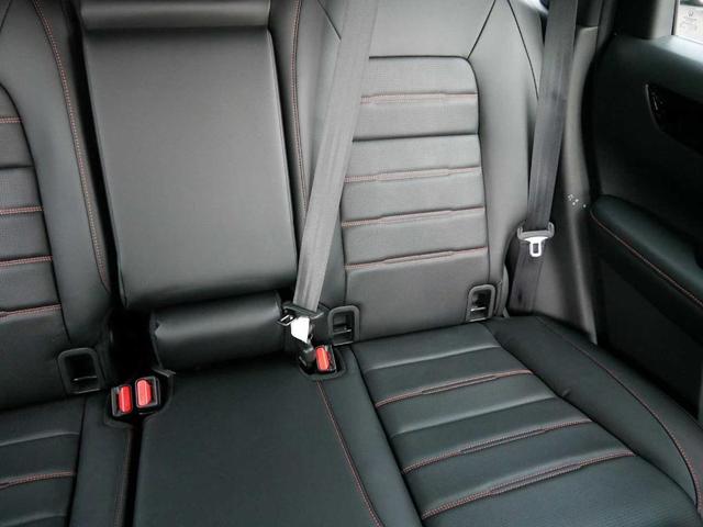 Photo of 2025 Solar Silver Metallic Honda CR-V Hybrid