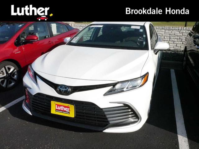 Photo of 2024 Ice Toyota Camry
