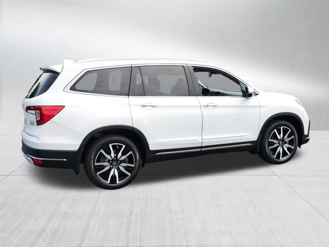 Photo of 2022 Platinum White Pearl Honda Pilot