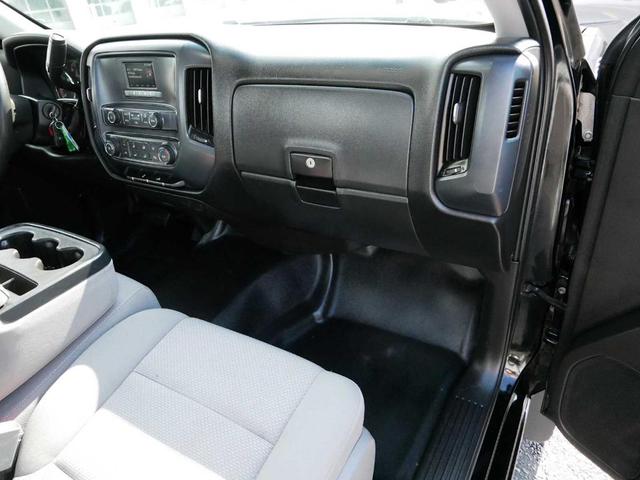 Photo of 2017 Onyx Black GMC Sierra 1500
