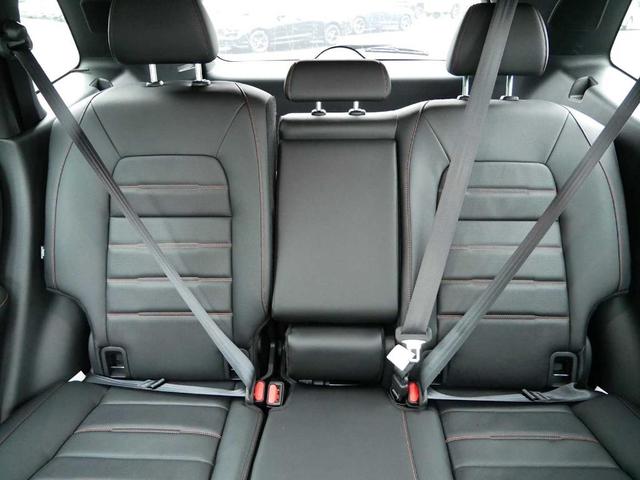 Photo of 2026 Platinum White Pearl Honda CR-V Hybrid