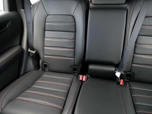 Photo of 2025 Still Night Pearl Honda CR-V Hybrid