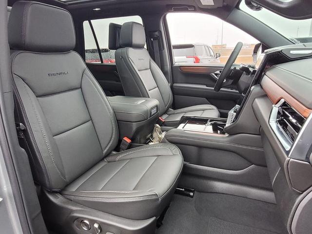 Photo of 2025 Sterling GMC Yukon