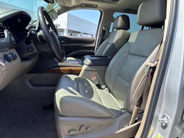Photo of 2020 Silver Ice Metallic Chevrolet Tahoe