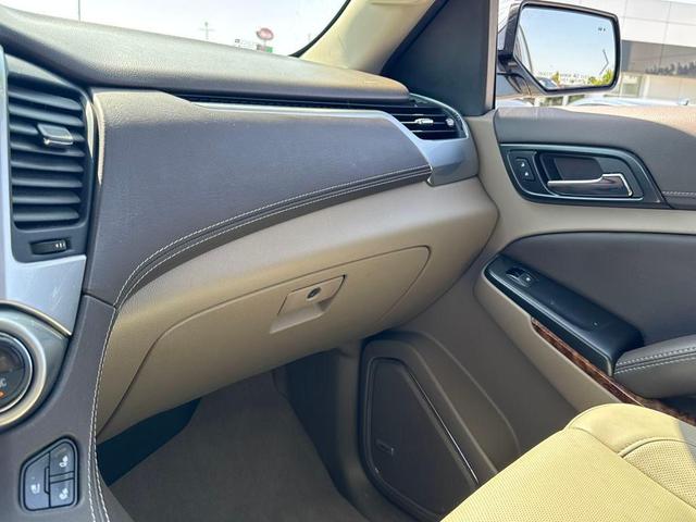 Photo of 2020 Silver Ice Metallic Chevrolet Tahoe