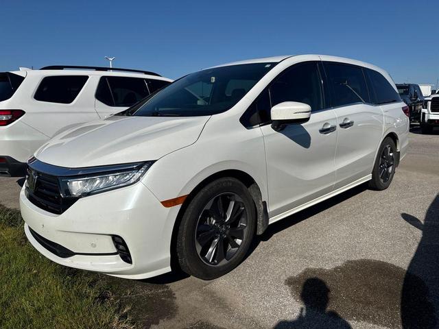 Photo of 2023 Platinum White Pearl Honda Odyssey