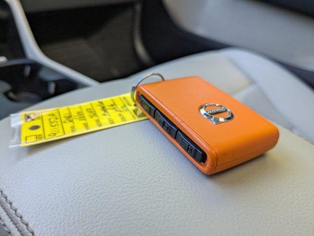 Photo of 2021  Volvo XC40