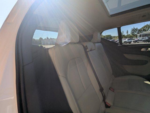 Photo of 2021  Volvo XC40