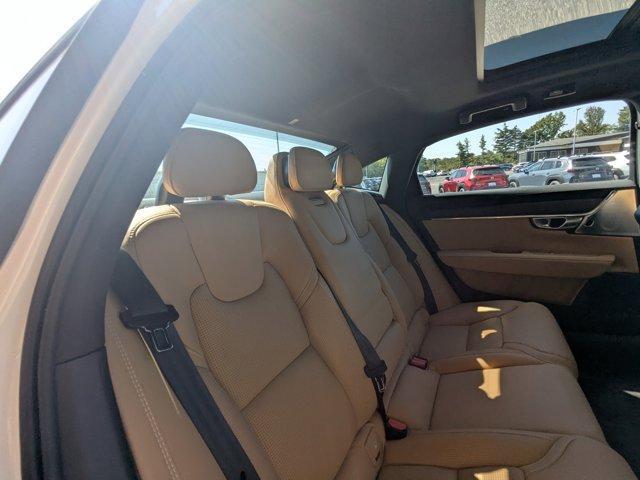 Photo of 2023 White Volvo S90 Recharge Plug-In Hybrid