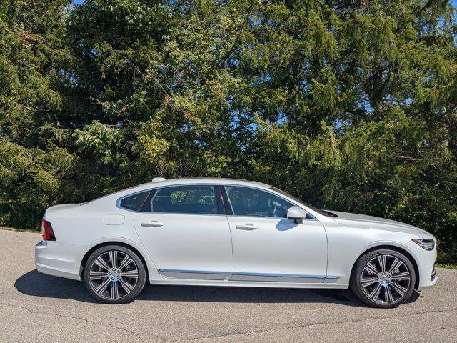 Photo of 2023 White Volvo S90 Recharge Plug-In Hybrid