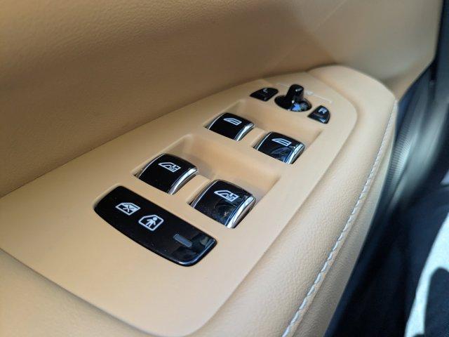 Photo of 2023 White Volvo S90 Recharge Plug-In Hybrid