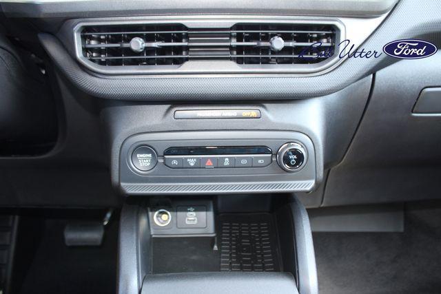 Photo of 2025 Oxford White Ford Bronco Sport