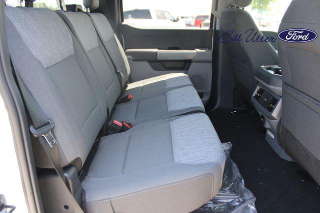 Photo of 2025 Oxford White Ford F-350