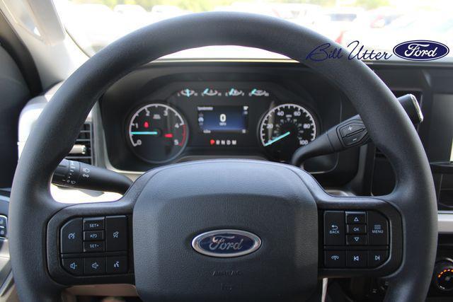 Photo of 2025 Oxford White Ford F-350
