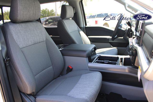 Photo of 2025 Oxford White Ford F-350