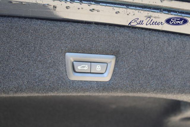 Photo of 2024 Black BMW 740