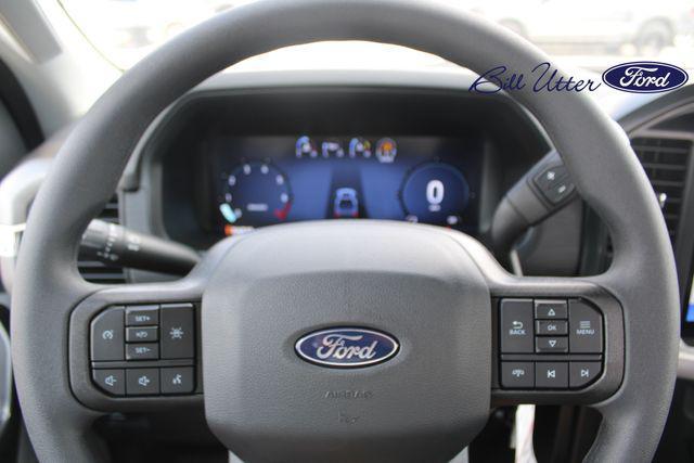 Photo of 2025 Oxford White Ford F-150