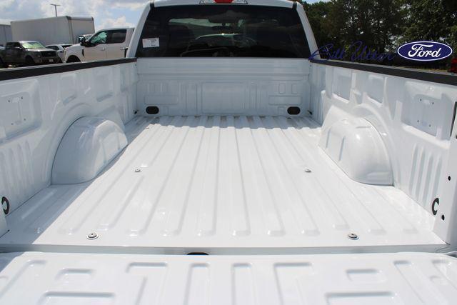 Photo of 2025 Oxford White Ford F-150