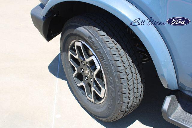 Photo of 2025 Gray Ford Bronco