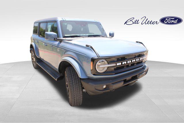 Photo of 2025 Gray Ford Bronco