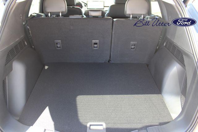 Photo of 2025 Vapor Blue Metallic Ford Escape PHEV