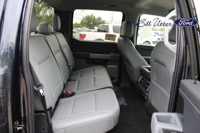 Photo of 2025 Antimatter Blue Metallic Ford F-150 Lightning