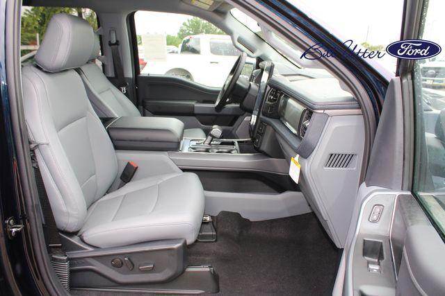Photo of 2025 Antimatter Blue Metallic Ford F-150 Lightning