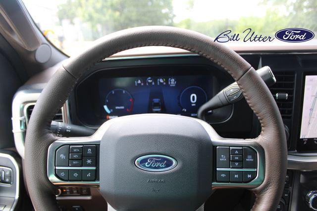 Photo of 2025 Agate Black Metallic Ford F-350