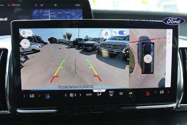 Photo of 2025 Gray Ford Expedition