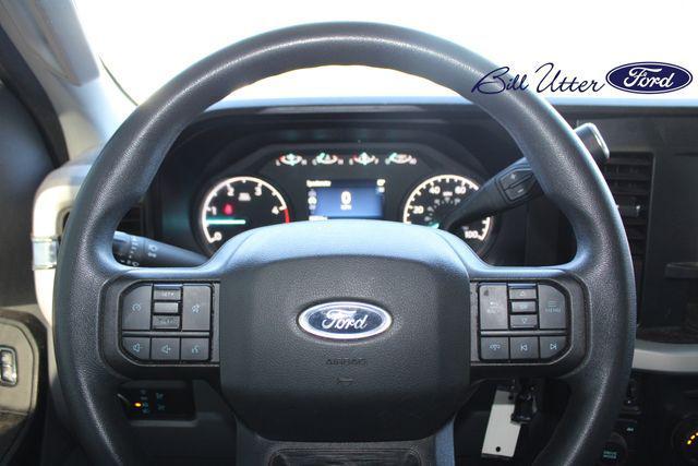 Photo of 2023 Oxford White Ford F-250
