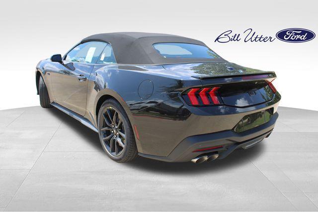 Photo of 2025 Shadow Black Ford Mustang