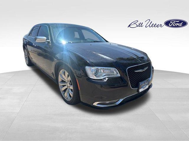2019 Chrysler 300