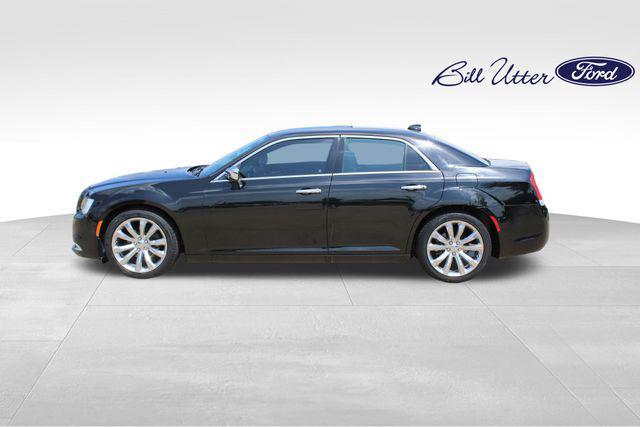 2019 Chrysler 300