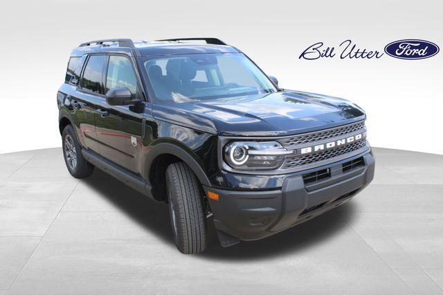 Photo of 2025 Shadow Black Ford Bronco Sport