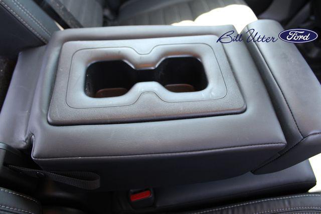 Photo of 2023 Labrador Black Pearl Mitsubishi Outlander