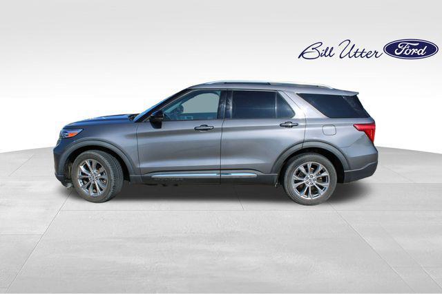 Photo of 2021 Gray Ford Explorer