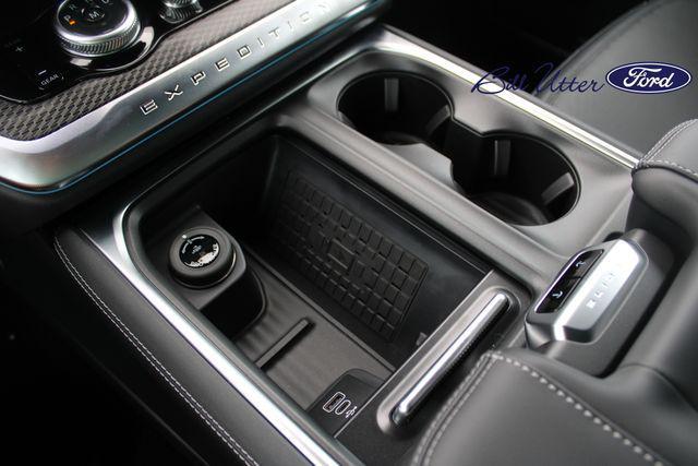Photo of 2025 Stone Blue Metallic Ford Expedition
