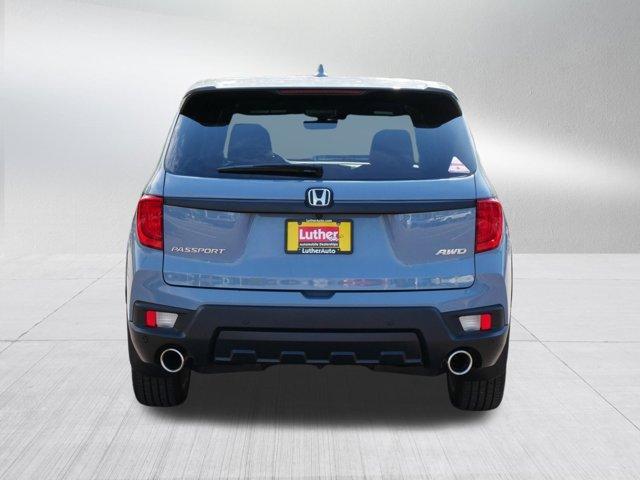 Photo of 2023 Sonic Gray Pearl Honda Passport