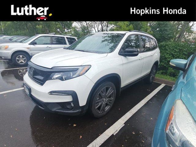 Photo of 2022 Platinum White Pearl Honda Pilot