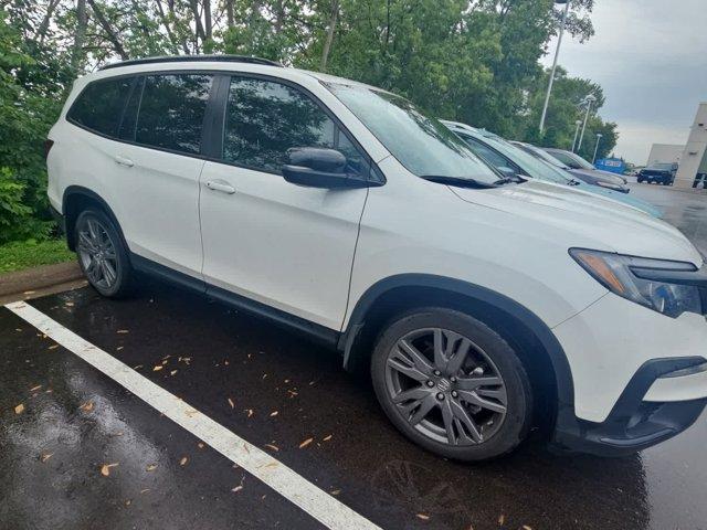 Photo of 2022 Platinum White Pearl Honda Pilot