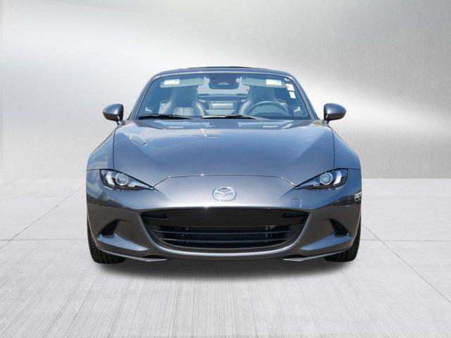 Photo of 2024 Machine Gray Metallic Mazda MX-5 Miata