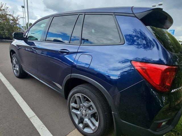 Photo of 2023 Obsidian Blue Pearl Honda Passport
