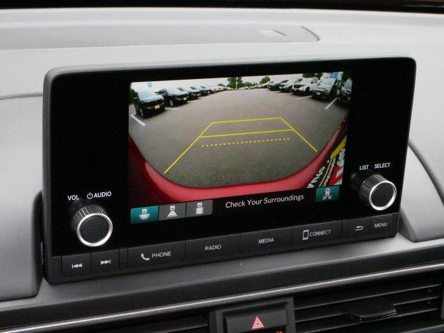 Photo of 2025 Radiant Red Metallic II Honda Pilot