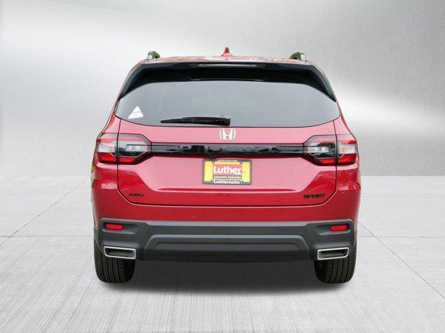 Photo of 2025 Radiant Red Metallic II Honda Pilot