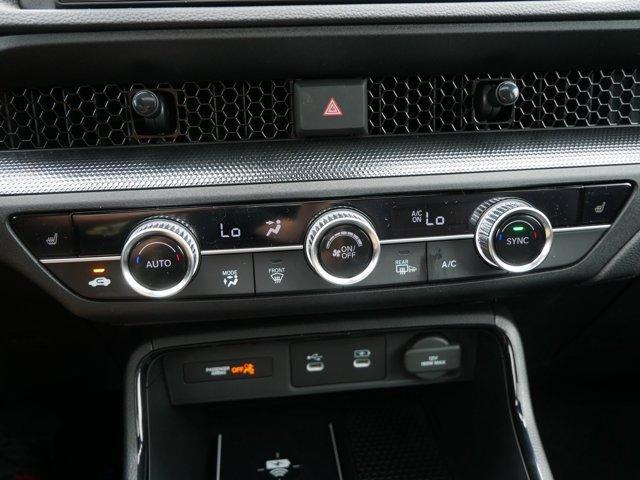 Photo of 2026 Platinum White Pearl Honda CR-V Hybrid