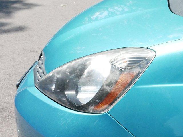 Photo of 2012 Blue Raspberry Metallic Honda Fit